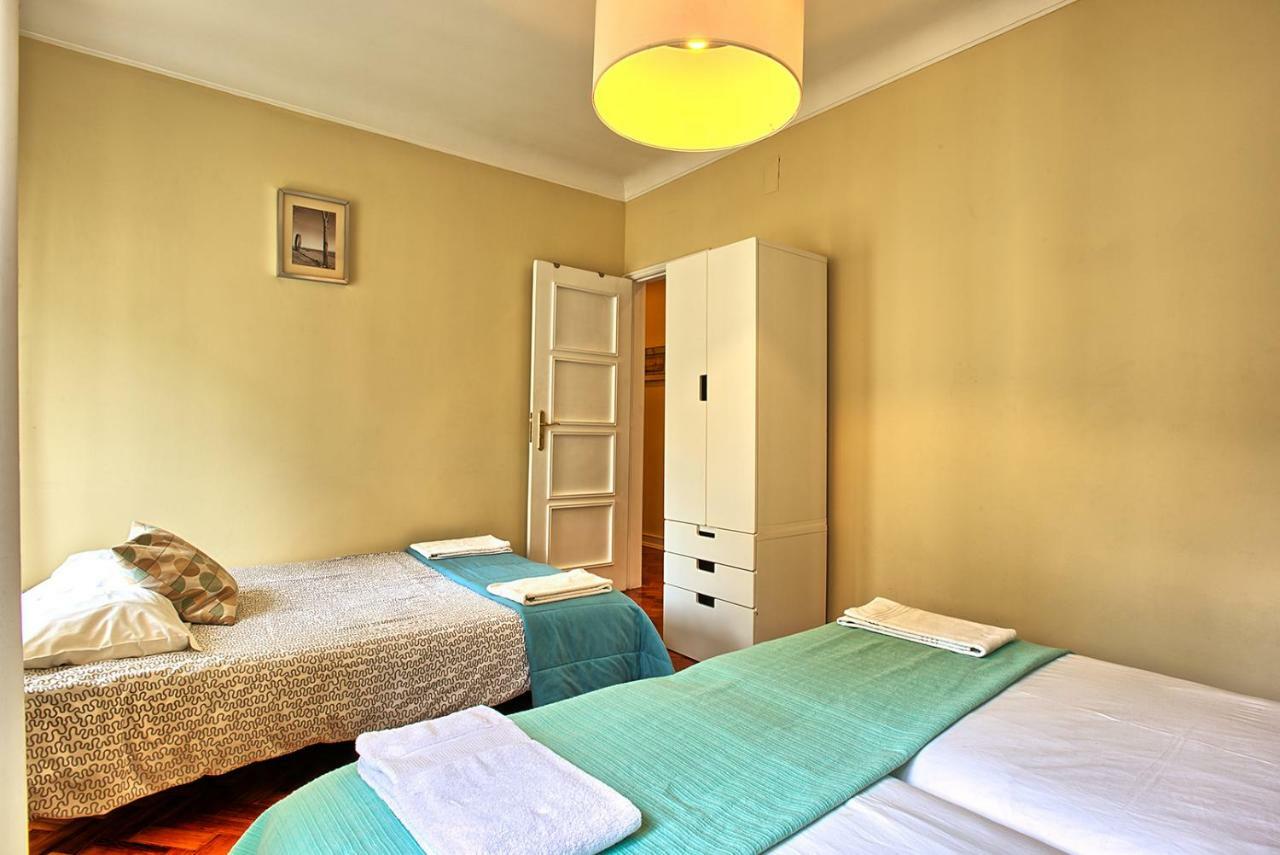 Almirante 3-Four Bedrooms ลิสบอน ภายนอก รูปภาพ