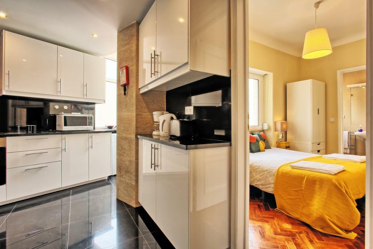 Almirante 3-Four Bedrooms ลิสบอน ภายนอก รูปภาพ